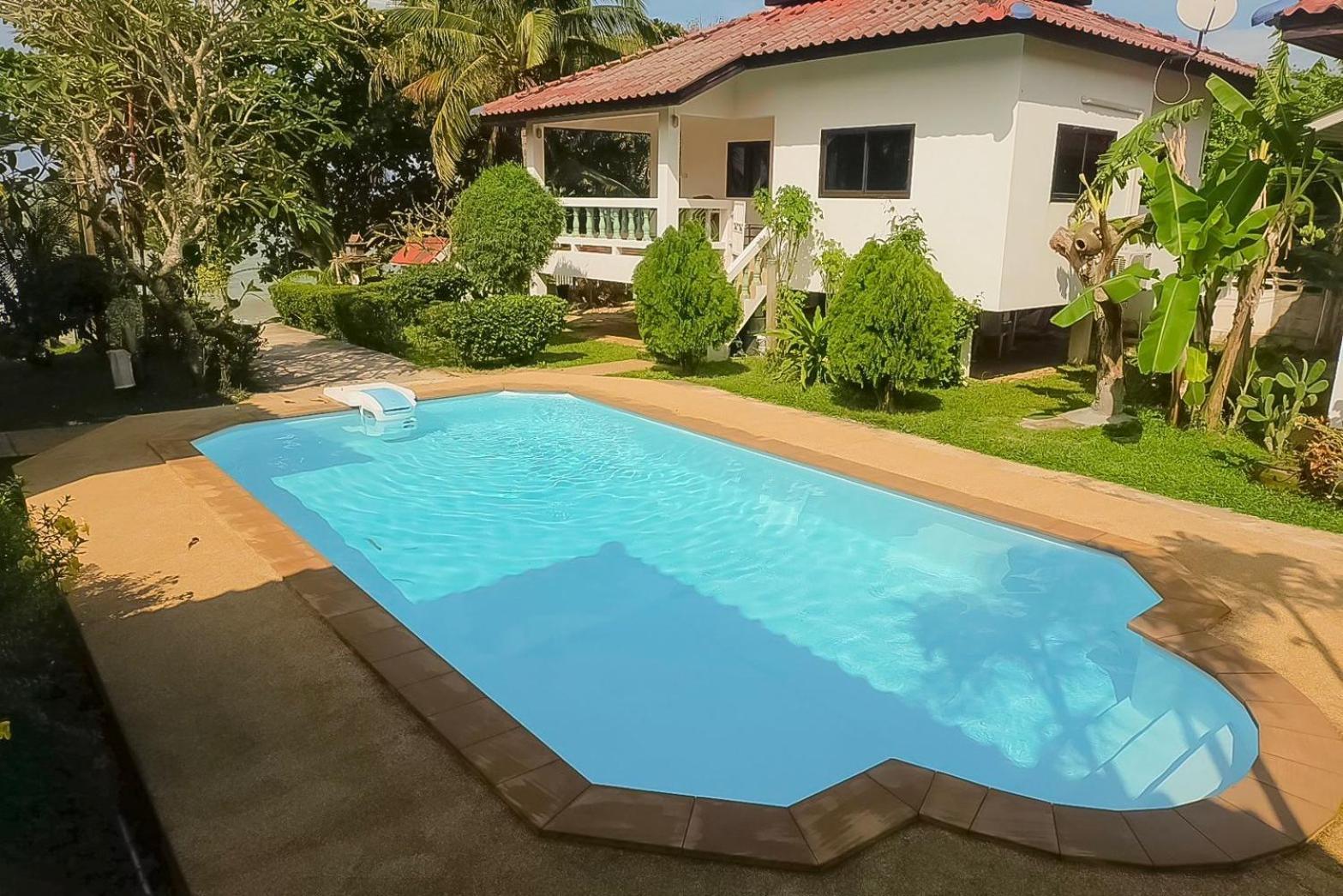Sunrise Beach Villa スラート・ターニー エクステリア 写真