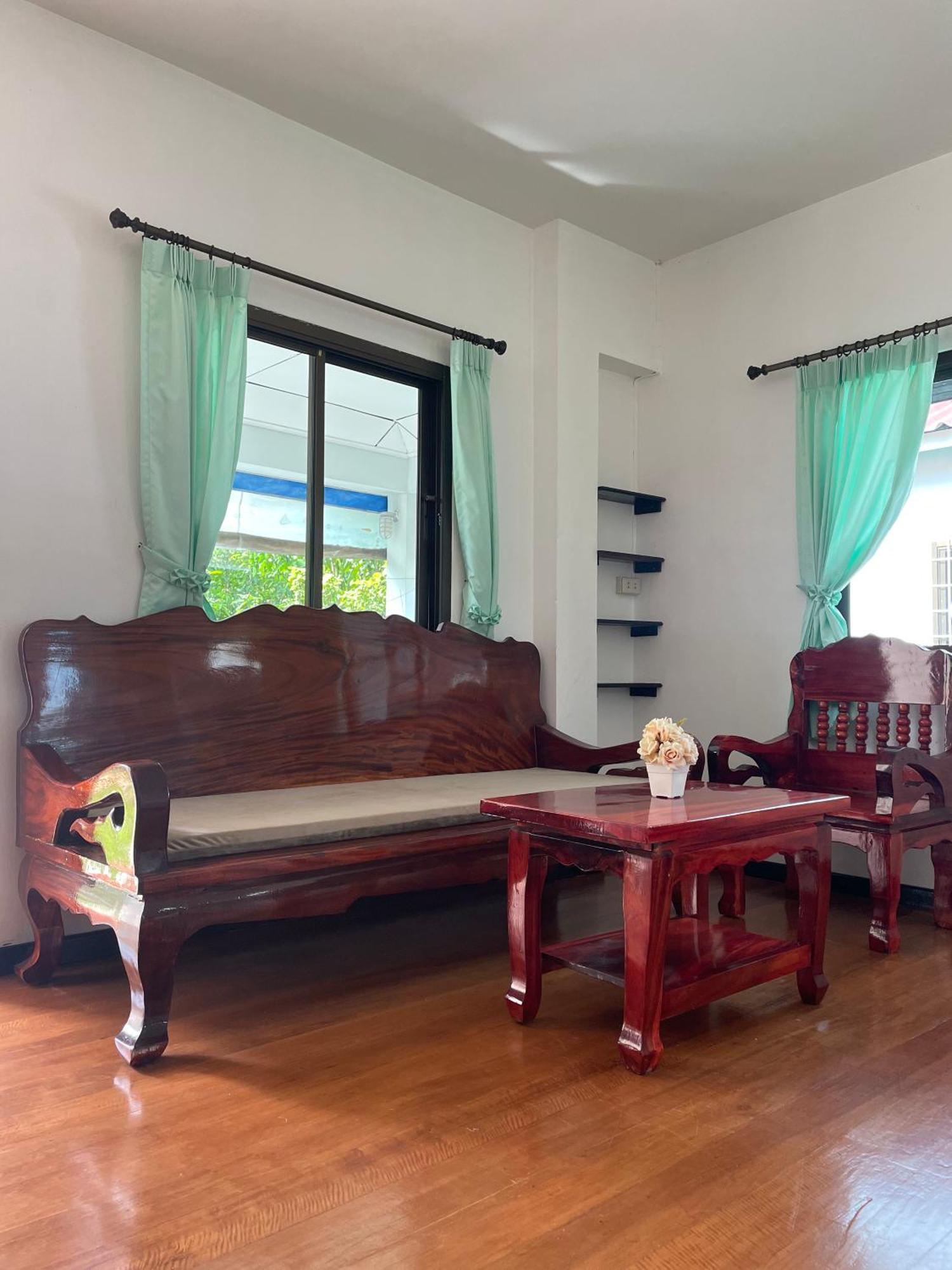 Sunrise Beach Villa スラート・ターニー 部屋 写真