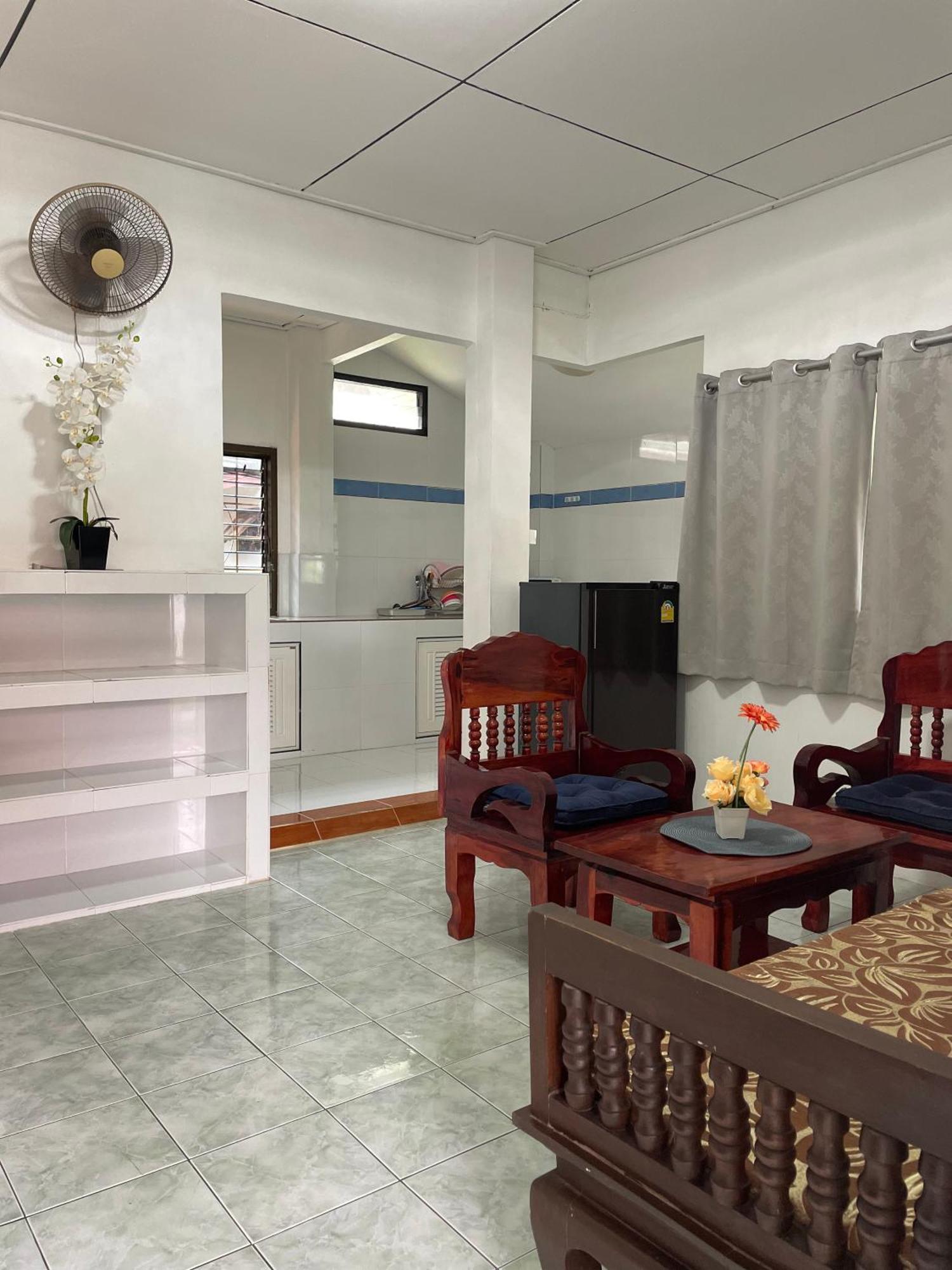 Sunrise Beach Villa スラート・ターニー 部屋 写真